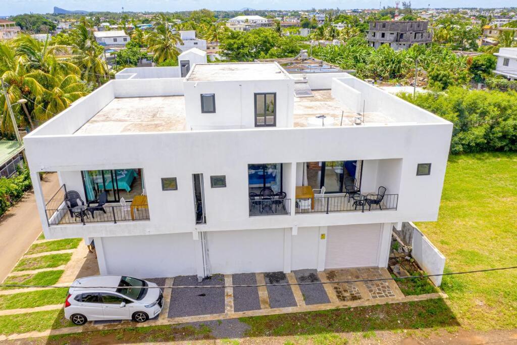 Lotus Lane Apartments Grand Baie Exterior foto