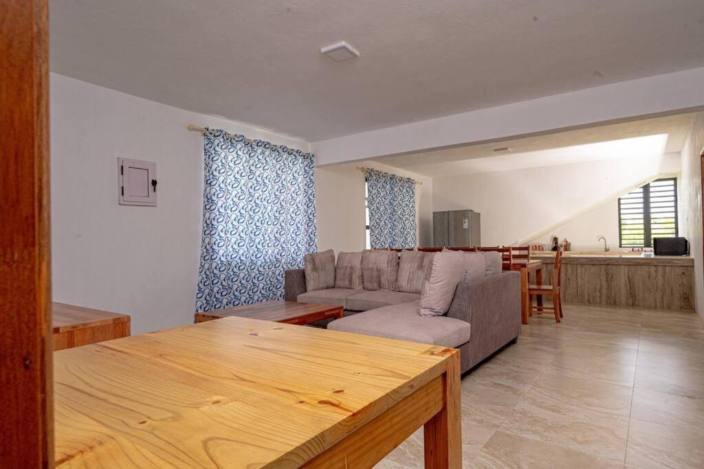 Lotus Lane Apartments Grand Baie Exterior foto